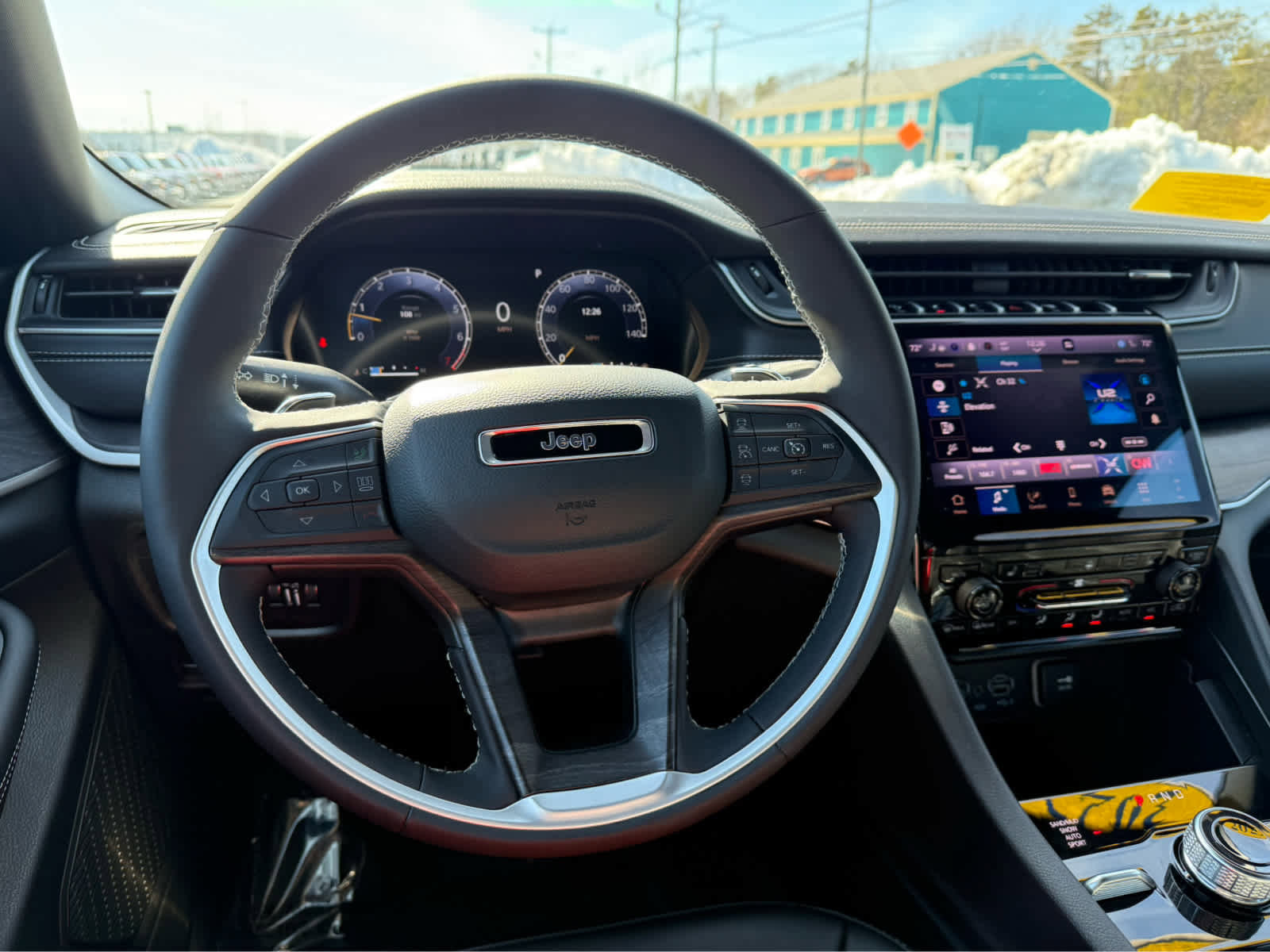 Used 2025 Jeep Grand Cherokee L Limited image 17