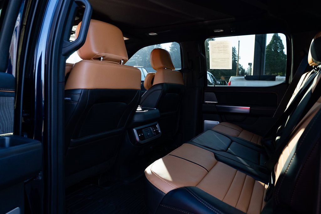 Used 2024 Ford F350 Platinum image 22