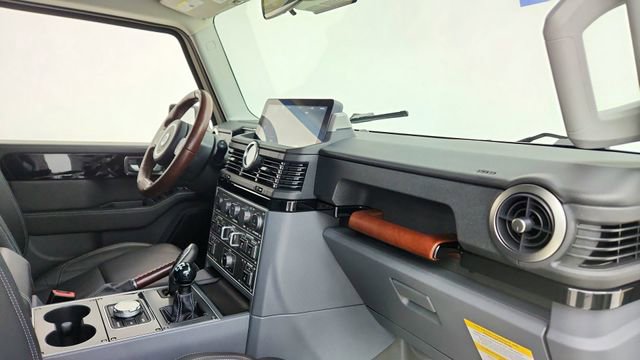 Used 2025 INEOS Grenadier AWD/4WD image 21