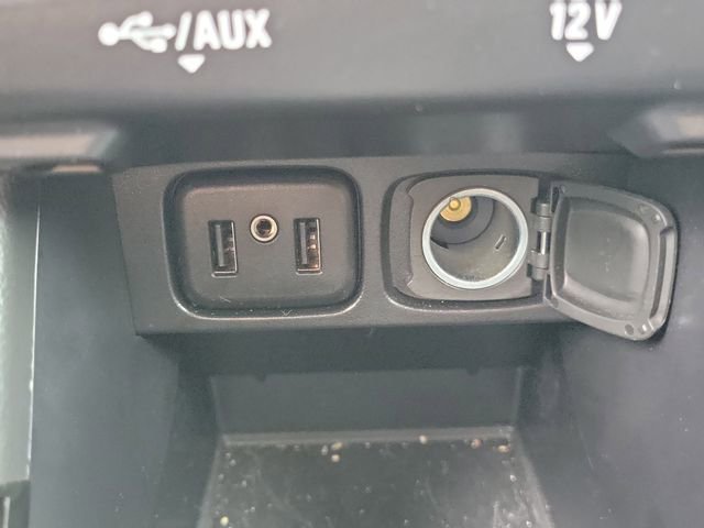Used 2022 Buick Encore Preferred AWD/4WD image 28