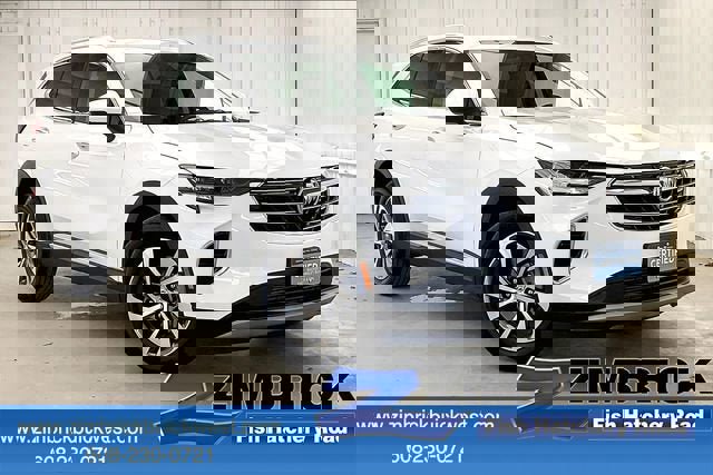 Used 2023 Buick Envision Essence image 1