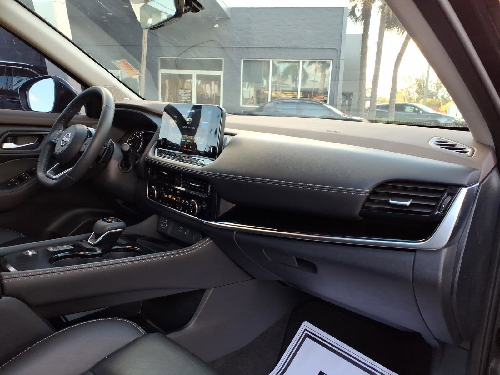 Certified 2023 Nissan Rogue SL w/ SL Premium Package image 21