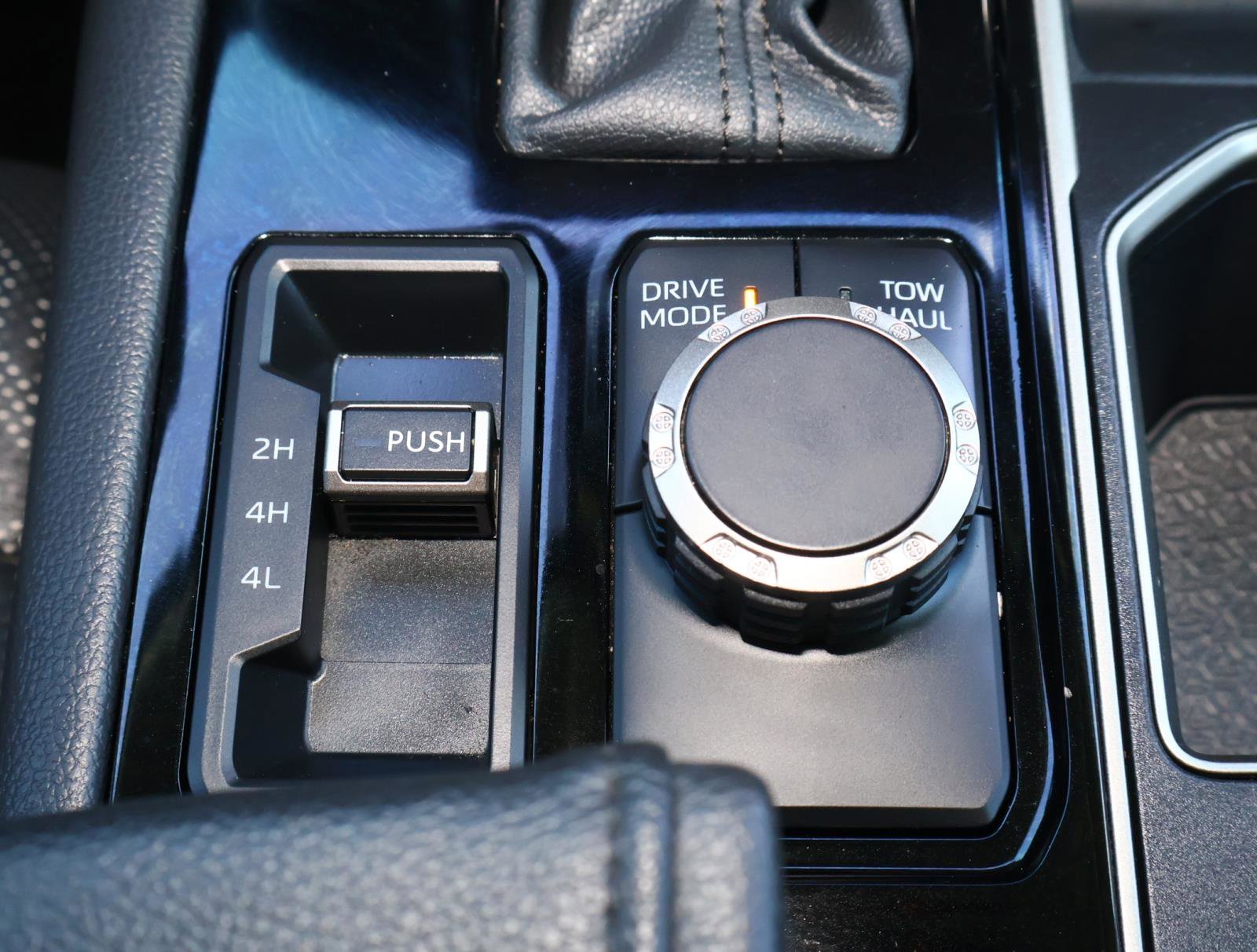 Used 2024 Toyota Tundra Limited AWD/4WD image 27