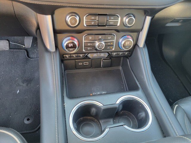Used 2023 GMC Yukon XL SLT RWD image 19