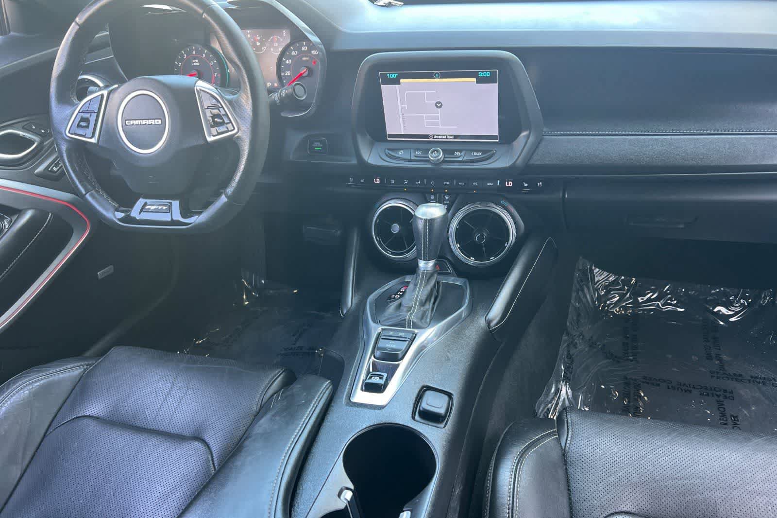 Used 2017 Chevrolet Camaro LT RWD image 4