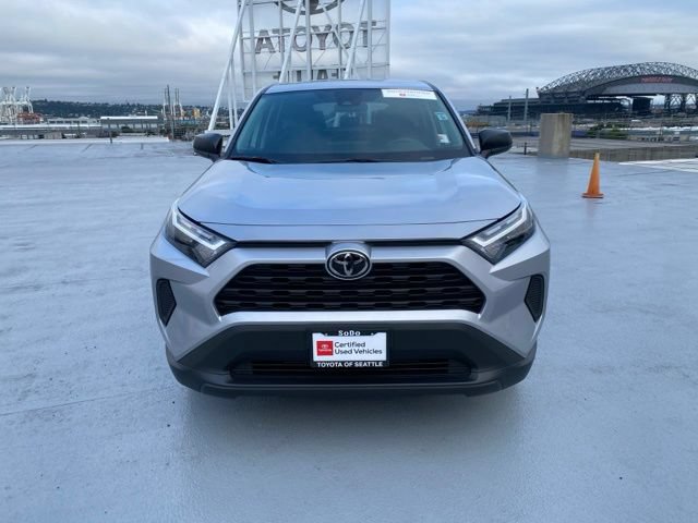 Certified 2025 Toyota RAV4 LE AWD/4WD image 5