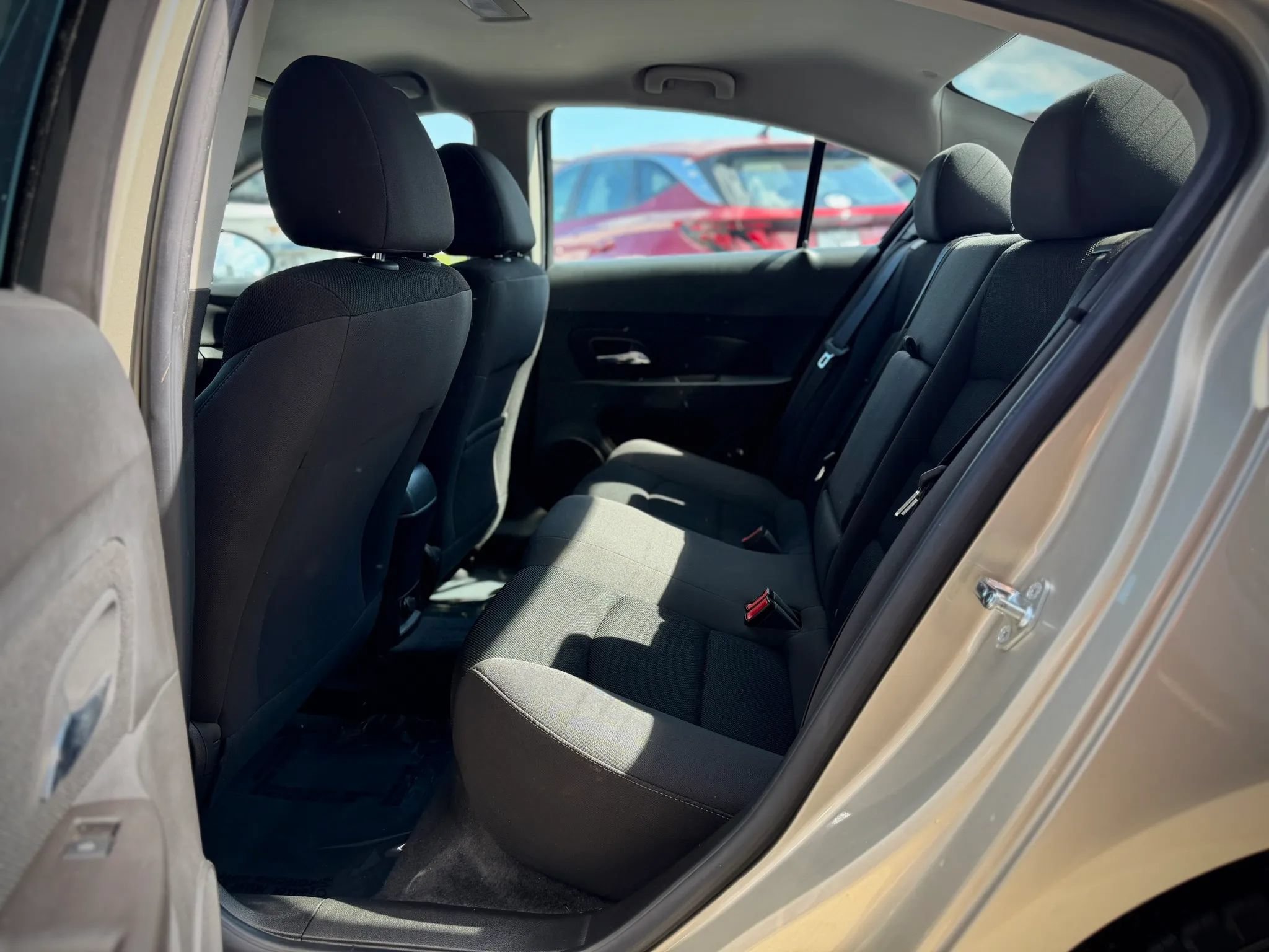 Used 2015 Chevrolet Cruze LT FWD image 12