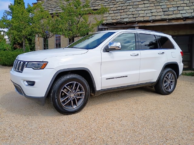 Used 2017 Jeep Grand Cherokee Limited w/ Luxury Group II RWD image 5