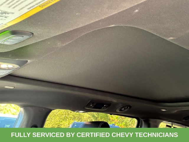 Used 2025 Chrysler Pacifica Limited FWD image 35