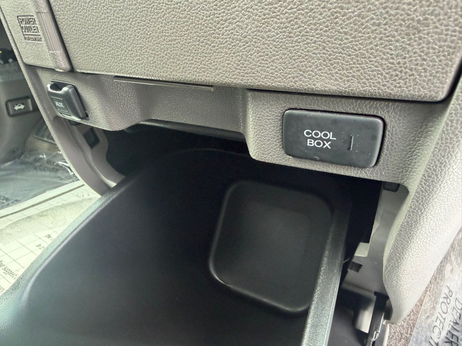 Used 2012 Honda Odyssey EX-L image 37