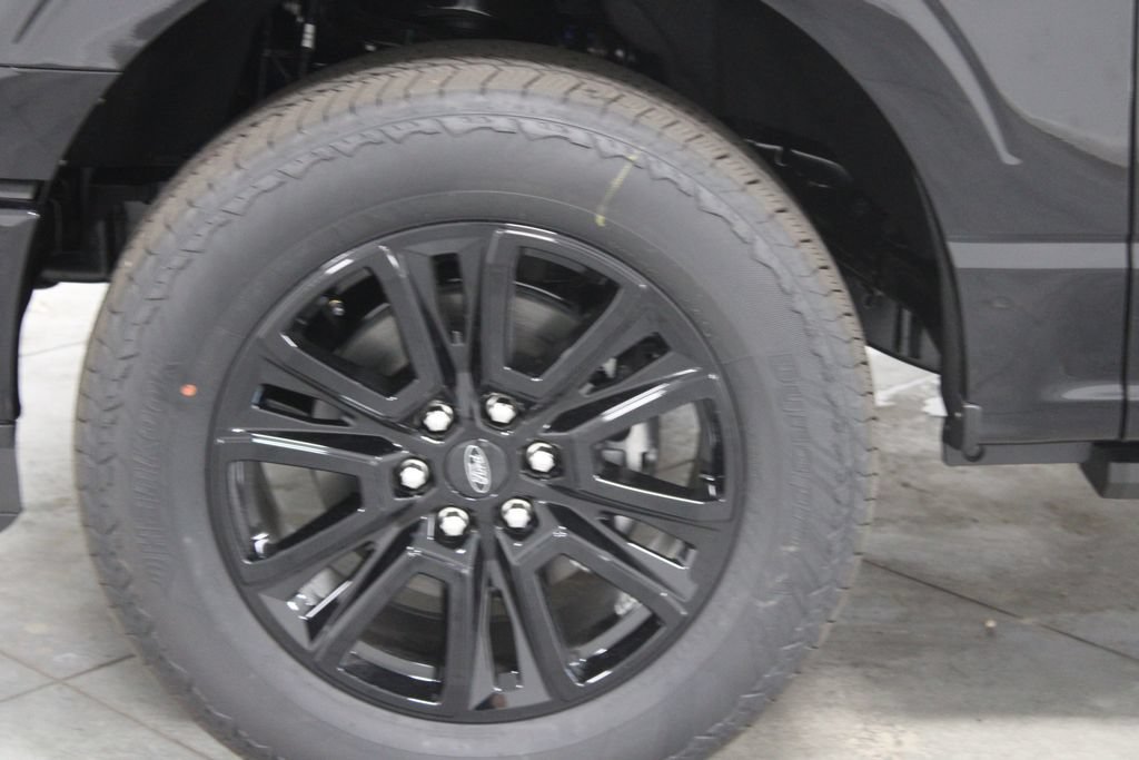 New 2026 Ford F150 Platinum w/ Equipment Group 702A High AWD/4WD image 18