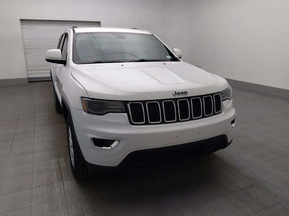 Used 2020 Jeep Grand Cherokee Laredo AWD/4WD image 14