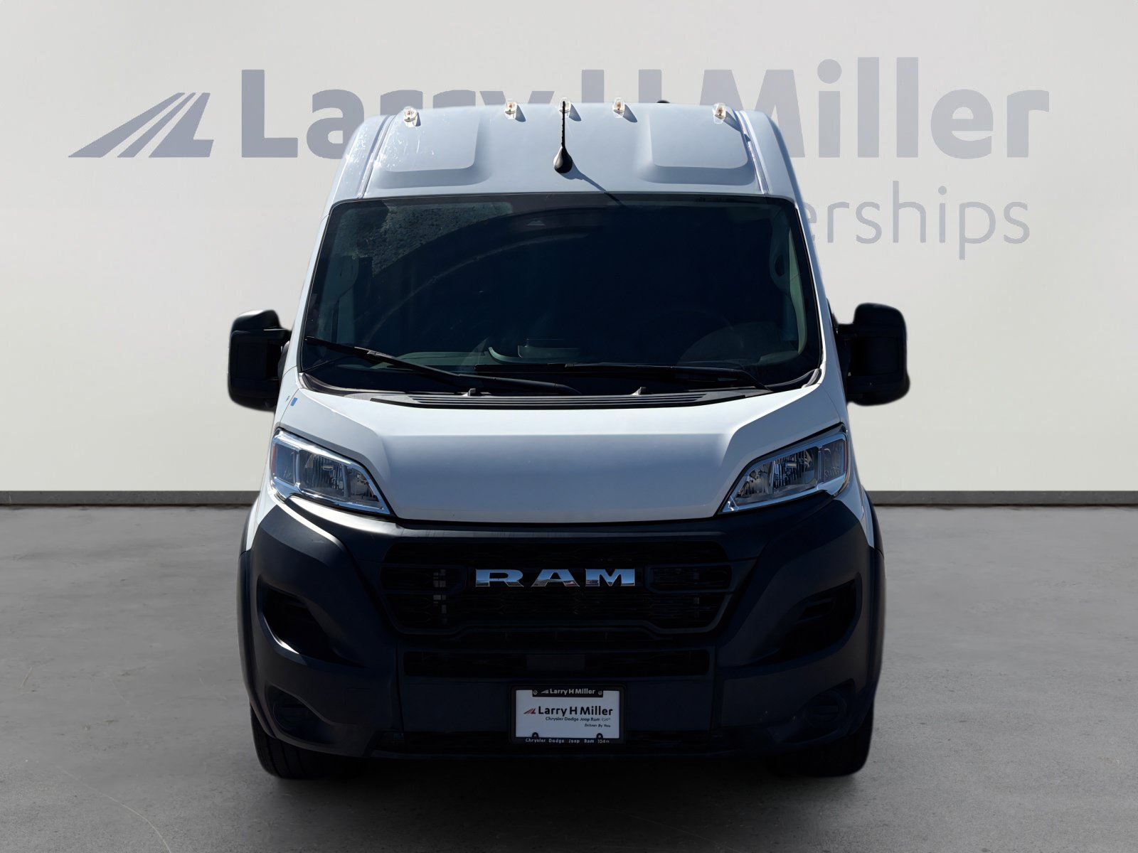 Used 2023 RAM ProMaster 2500 FWD image 9