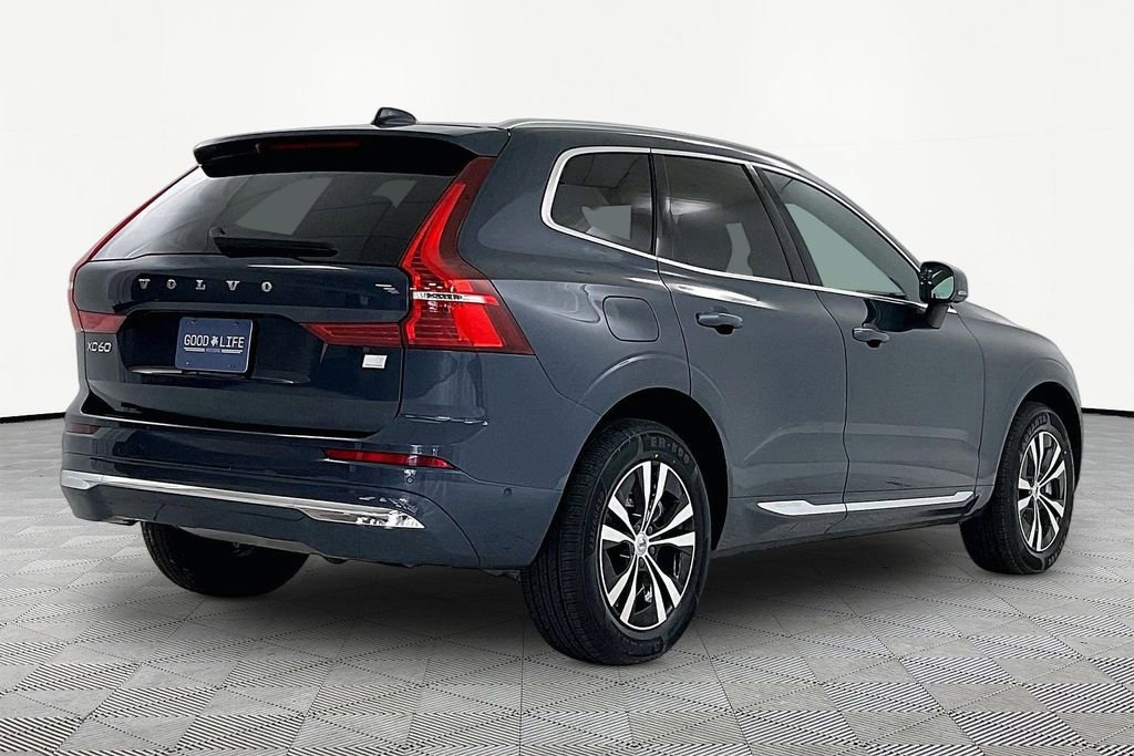 Used 2022 Volvo XC60 T8 Inscription Expression image 6