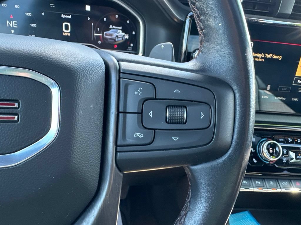 Used 2022 GMC Sierra 1500 AT4 w/ AT4 Premium Package AWD/4WD image 22