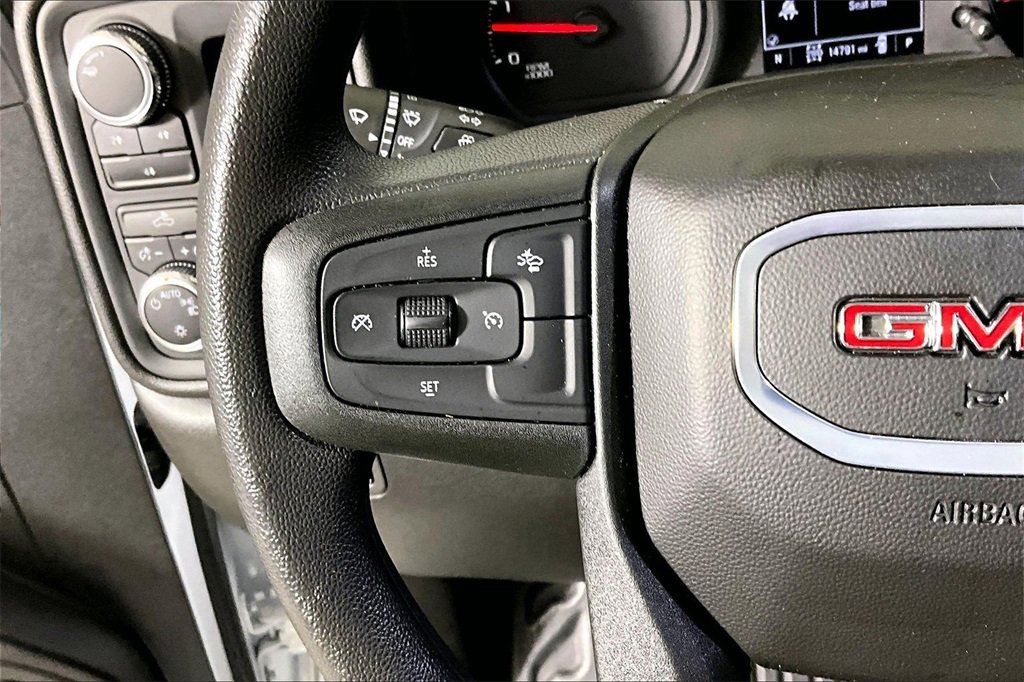 Used 2025 GMC Sierra 2500 Pro image 14