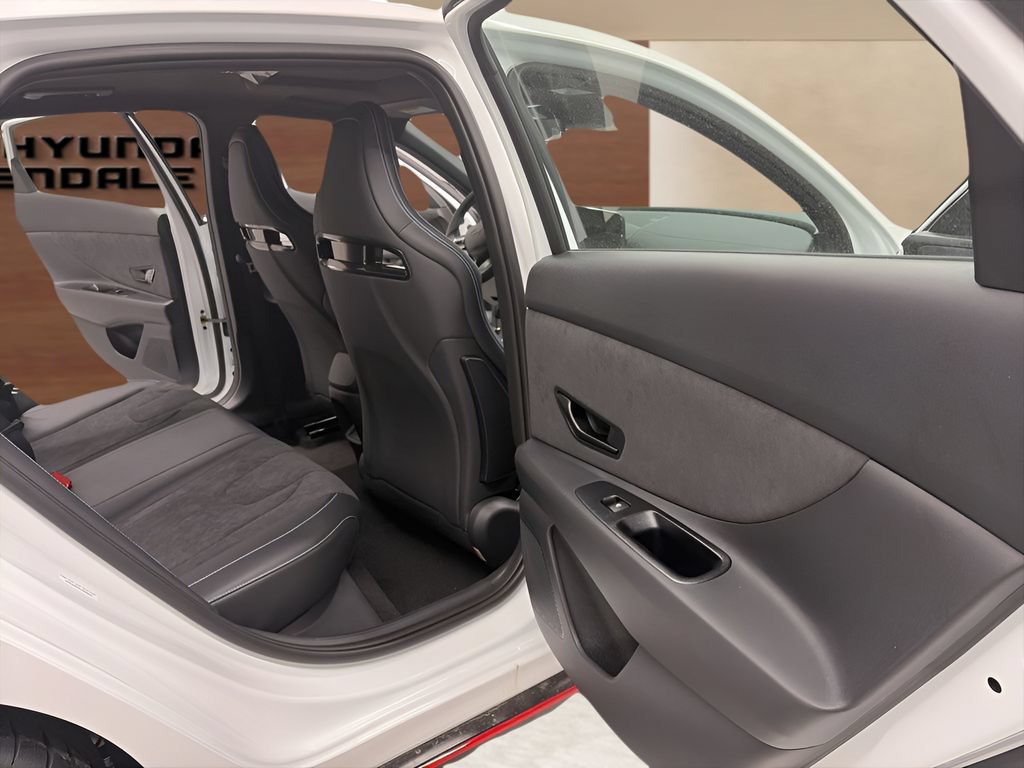 New 2026 Hyundai Elantra N FWD image 14
