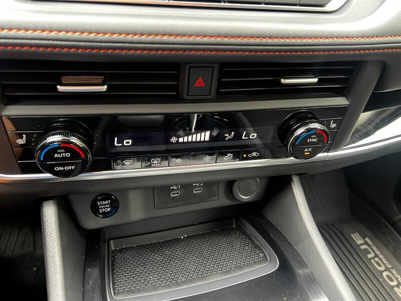 Used 2026 Nissan Rogue SV AWD/4WD image 35