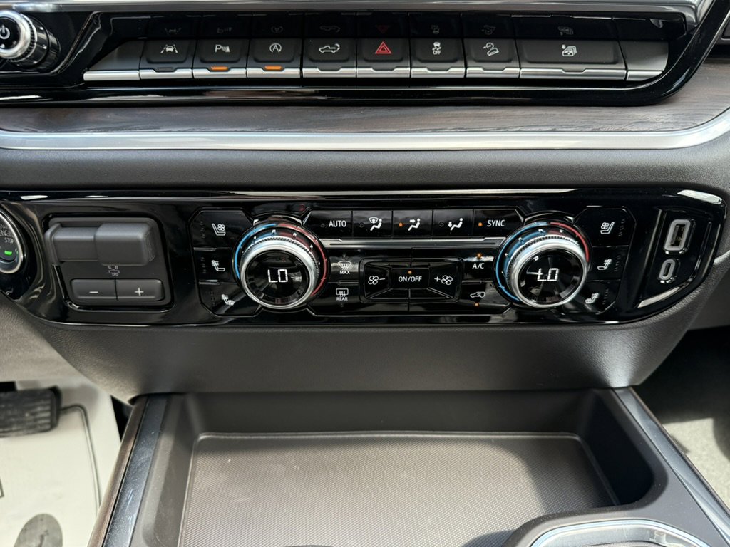 New 2026 GMC Sierra 1500 SLT w/ SLT Premium Plus Package image 19