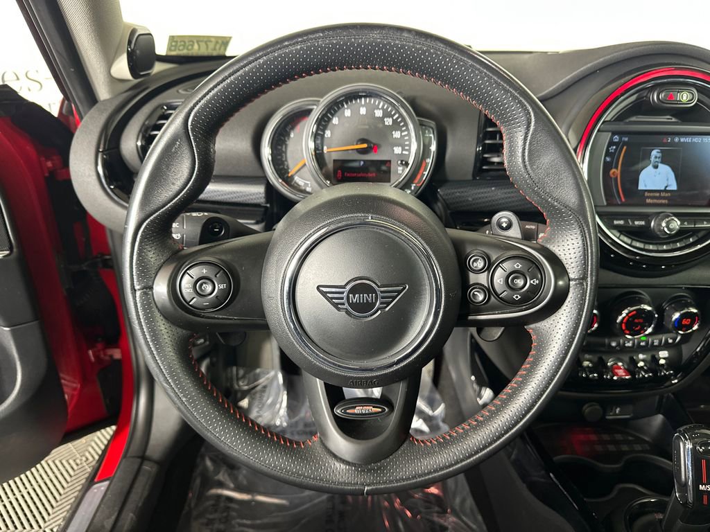 Used 2020 MINI Cooper Clubman S image 23