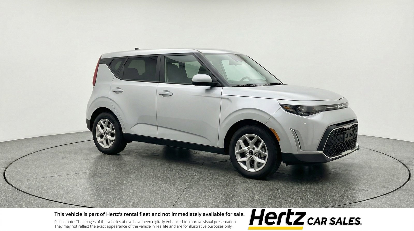 Used 2025 Kia Soul LX w/ LX Technology Package FWD image 1