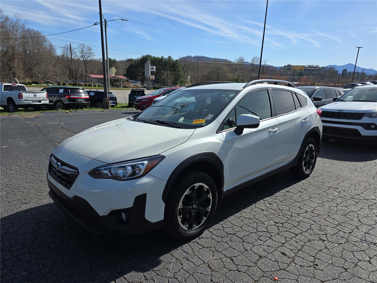 Used 2021 Subaru Crosstrek 2.0i Premium w/ Popular Package #4 image 8