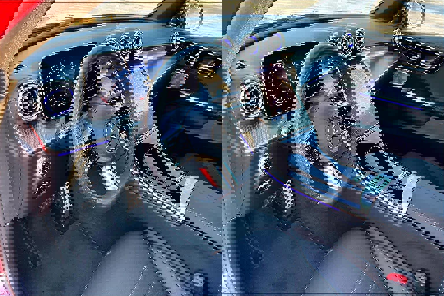 Used 2025 Mercedes-Benz C 300 Sedan image 18