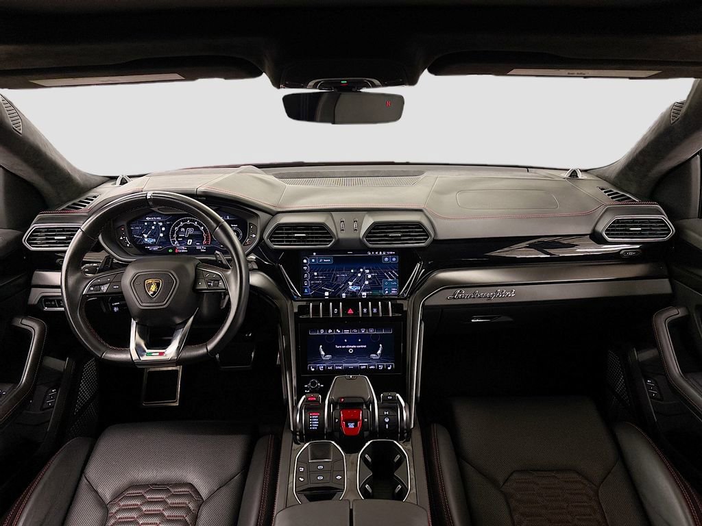 Used 2022 Lamborghini Urus image 9