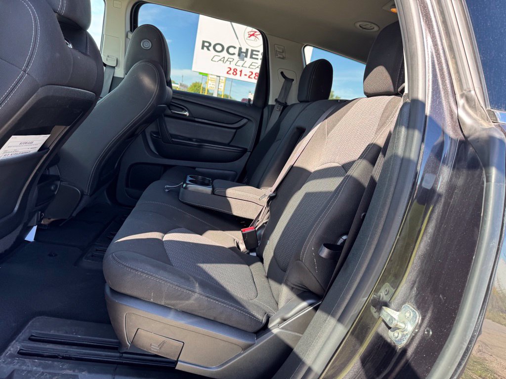 Used 2017 Chevrolet Traverse LT AWD/4WD image 8