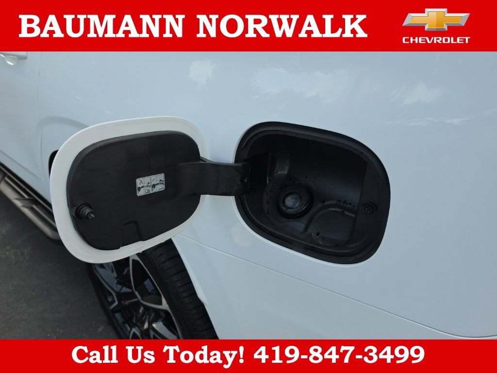 Used 2024 Chevrolet Tahoe RST w/ Luxury Package AWD/4WD image 24