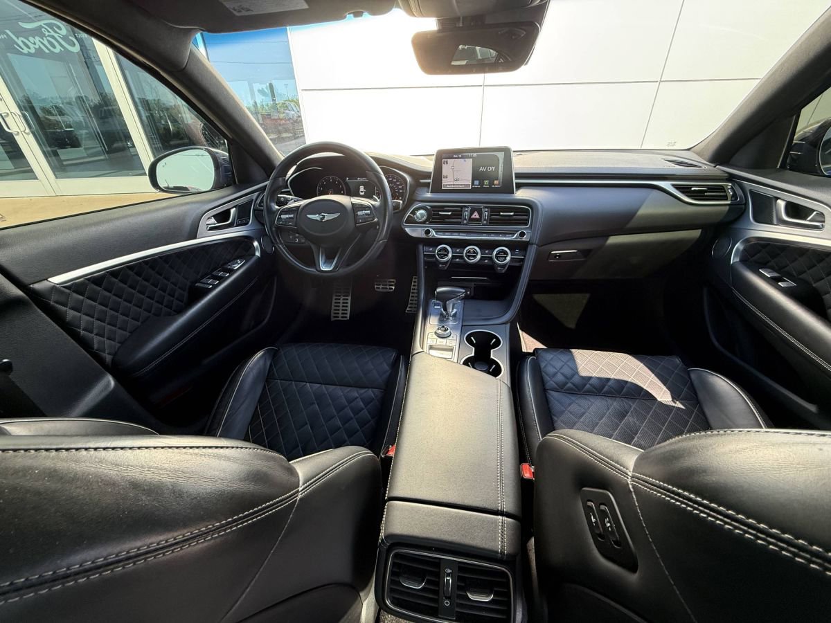 Used 2019 Genesis G70 2.0T Advanced w/ Sport Package image 14