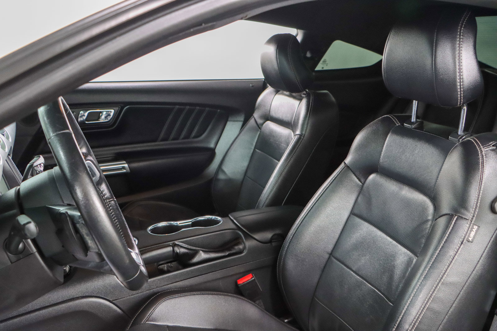 Used 2017 Ford Mustang GT Premium w/ Equipment Group 401A image 23