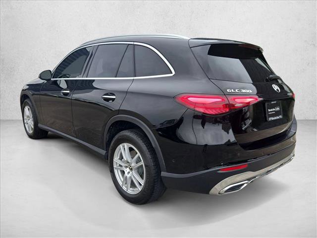 Certified 2025 Mercedes-Benz GLC 300 image 7