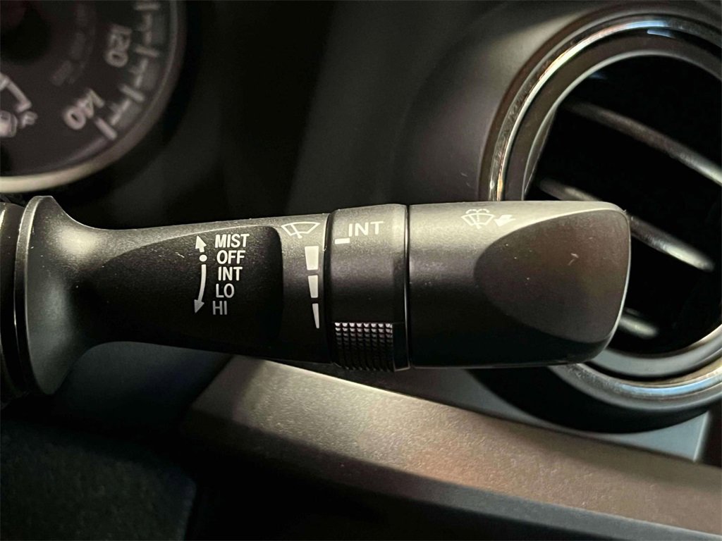 Used 2022 Toyota Tacoma TRD Sport image 25