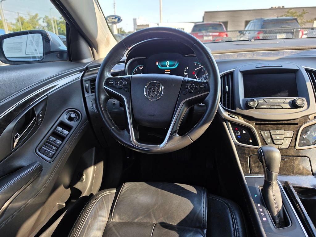 Used 2016 Buick LaCrosse Leather FWD image 9