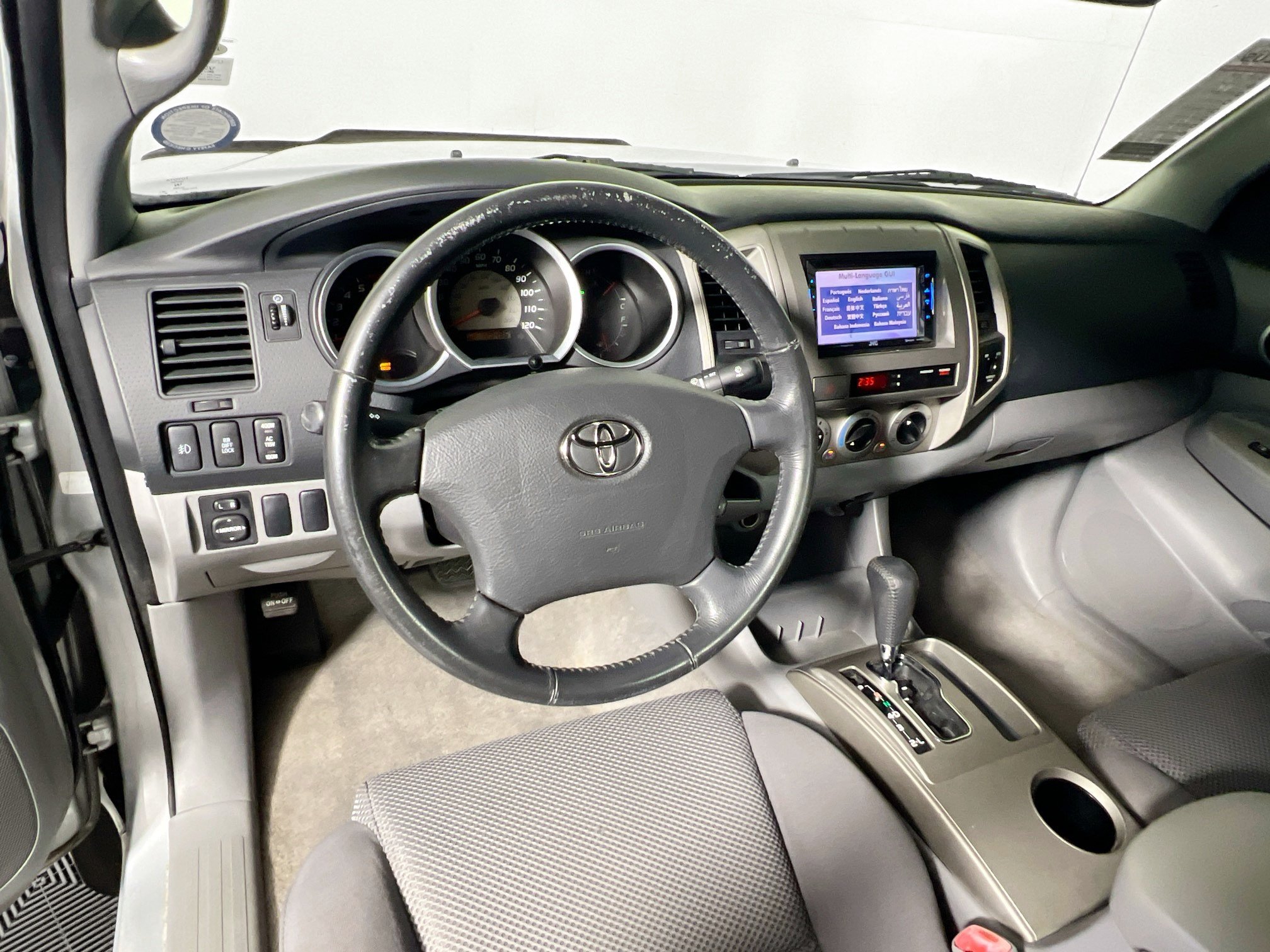 Used 2005 Toyota Tacoma PreRunner RWD image 29