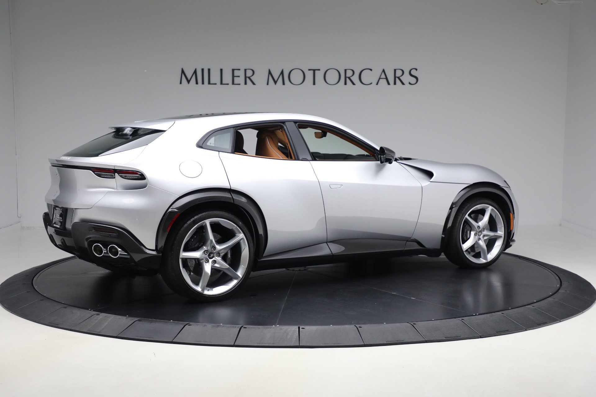 Certified 2024 Ferrari Purosangue image 9