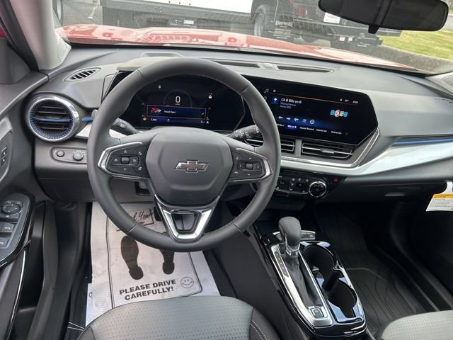 New 2026 Chevrolet Trax LT w/ Midnight Edition FWD image 25