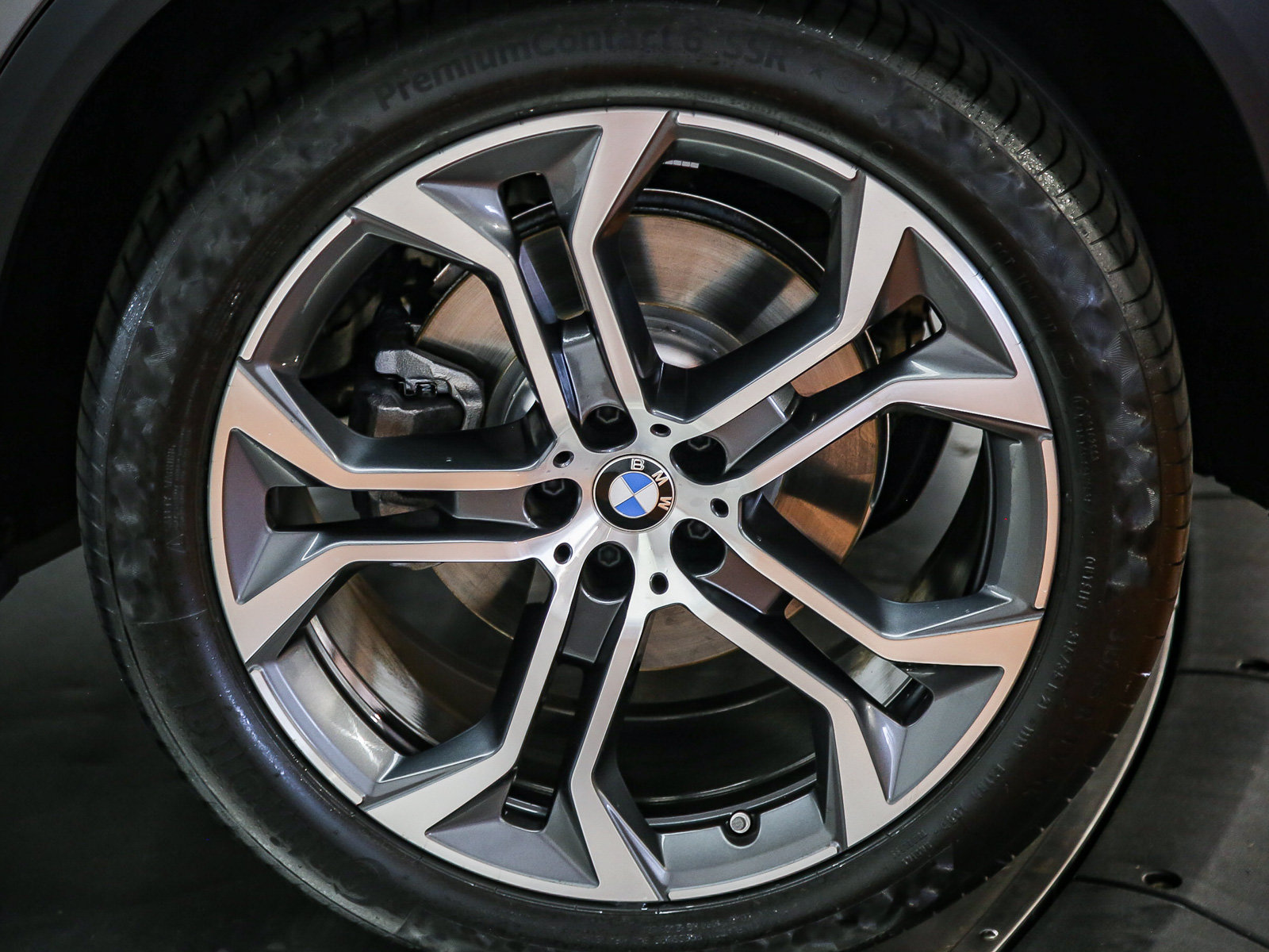 Used 2026 BMW X5 sDrive40i RWD image 11