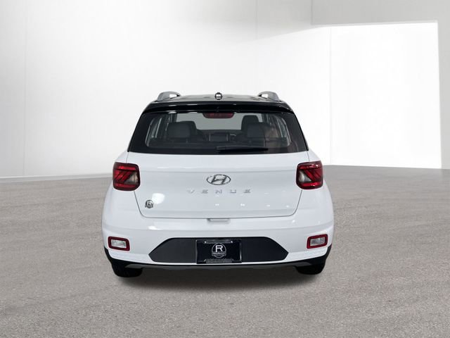 New 2026 Hyundai Venue SEL FWD image 14