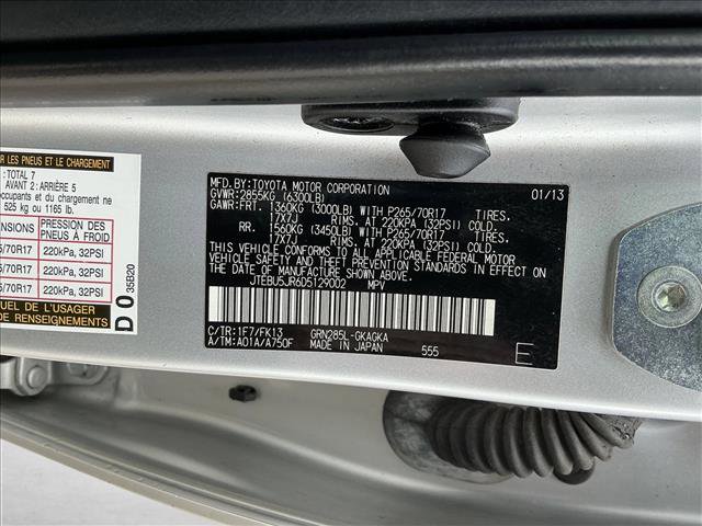 Used 2013 Toyota 4Runner SR5 w/ Convenience Pkg AWD/4WD image 15