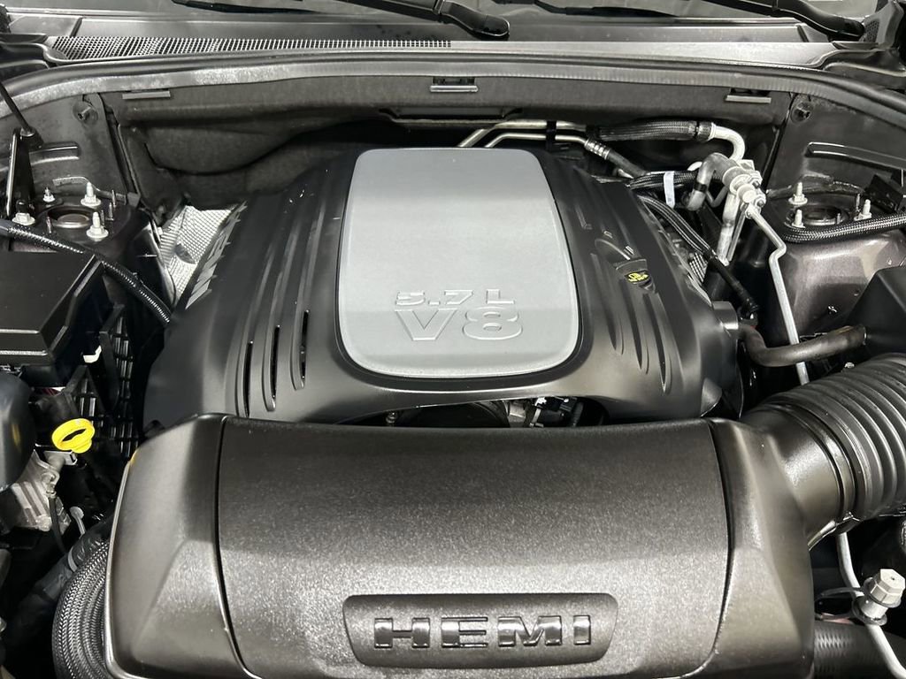 Used 2021 Dodge Durango R/T w/ Tow 'N Go Package AWD/4WD image 25