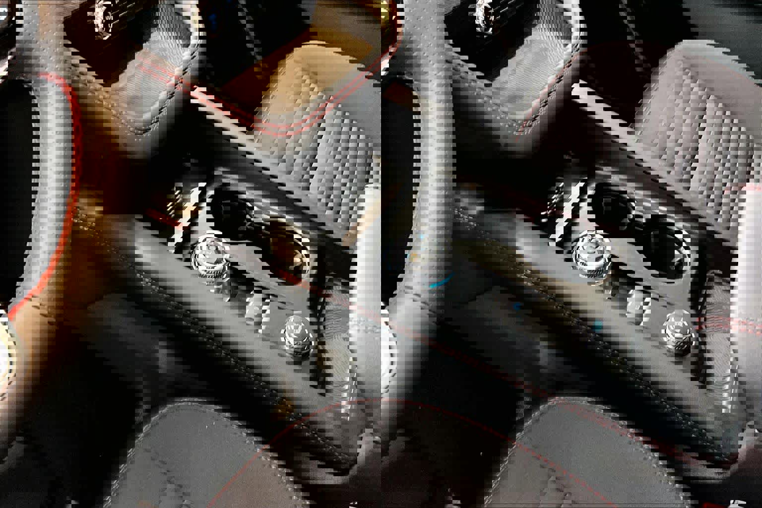 Used 2025 Ford Explorer ST-Line image 16