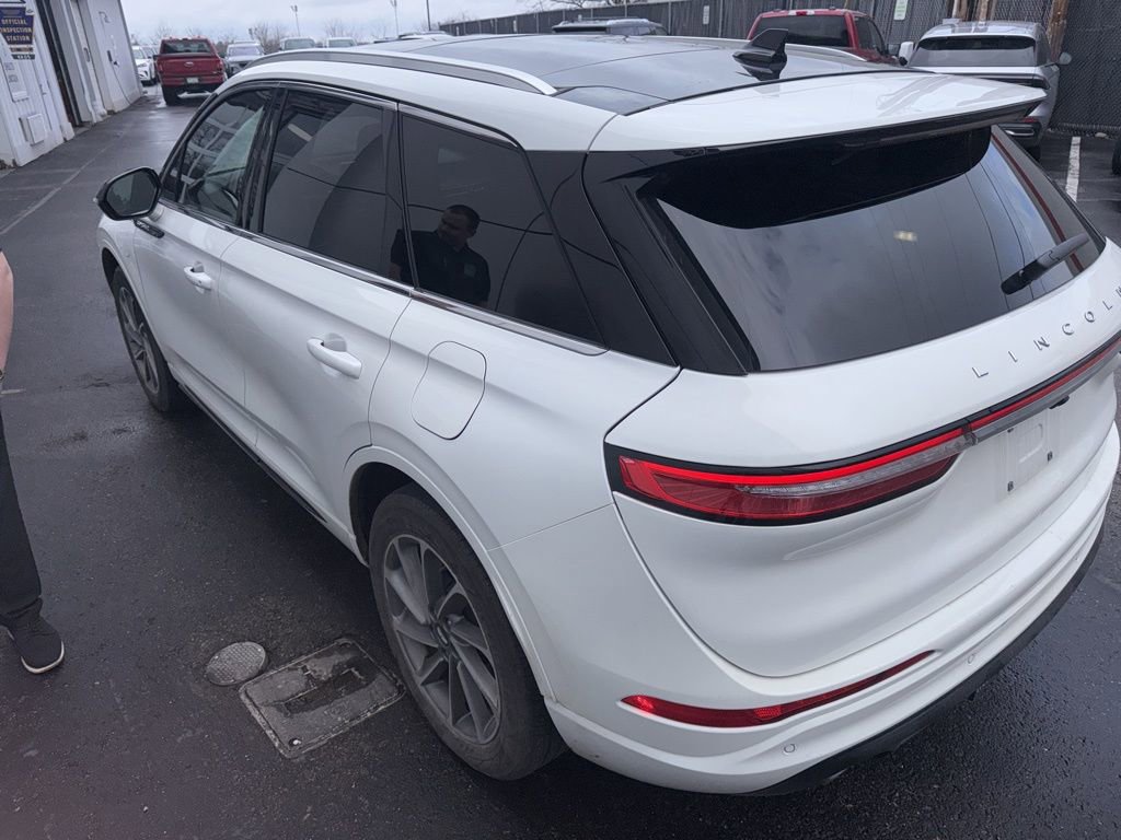 Certified 2022 Lincoln Corsair Grand Touring image 3