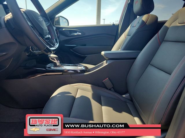 Used 2025 Chevrolet Trax RS w/ Sunroof Package image 15