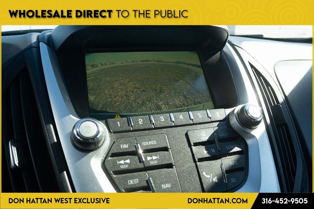 Used 2017 Chevrolet Equinox Premier w/ Enhanced Convenience Package AWD/4WD image 10