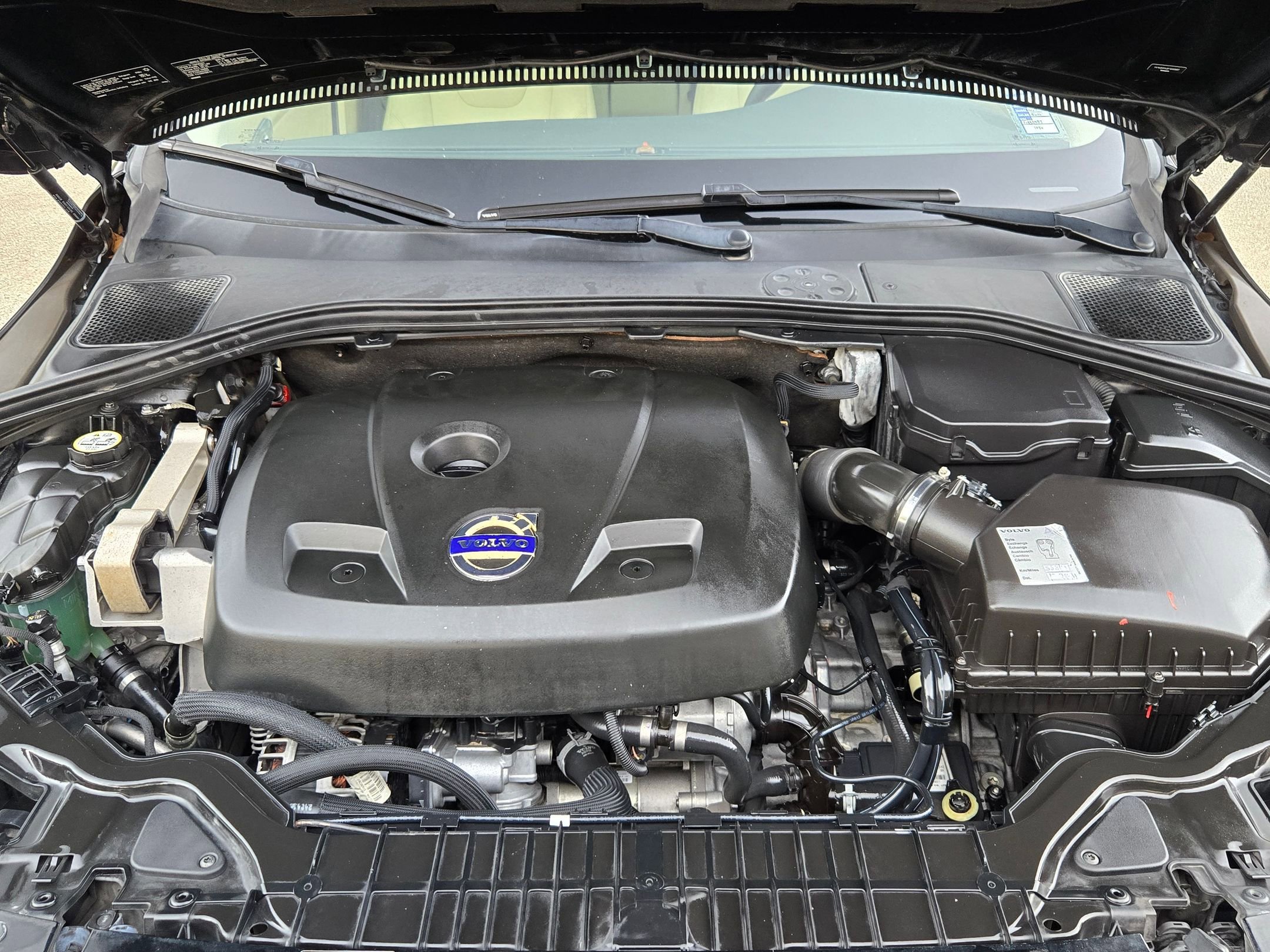 Used 2015 Volvo S60 T5 Premier image 32