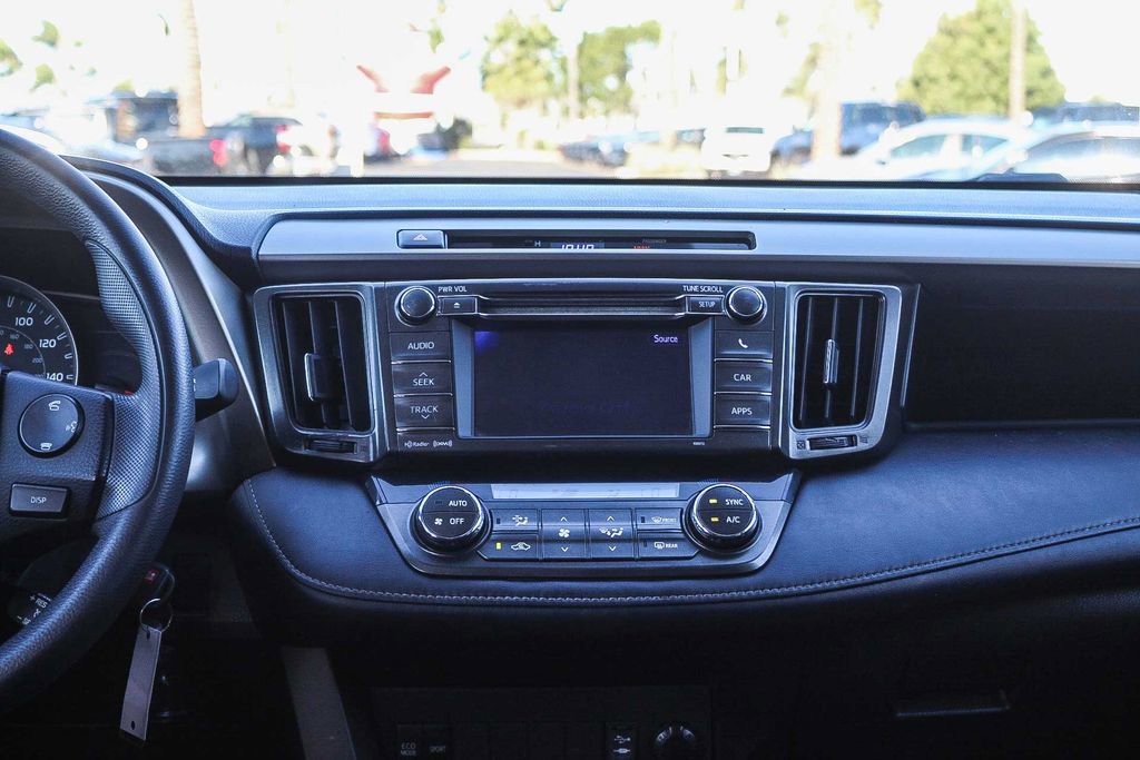 Used 2013 Toyota RAV4 XLE w/ Preferred Accessory Pkg image 13