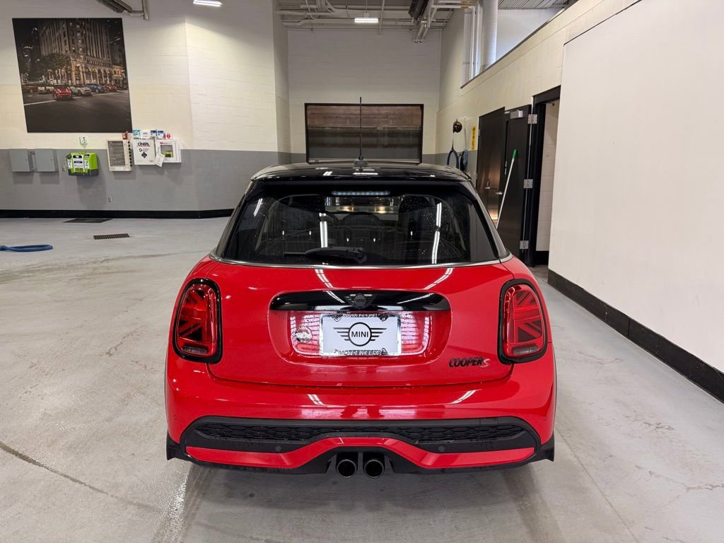 Certified 2023 MINI Cooper S image 4