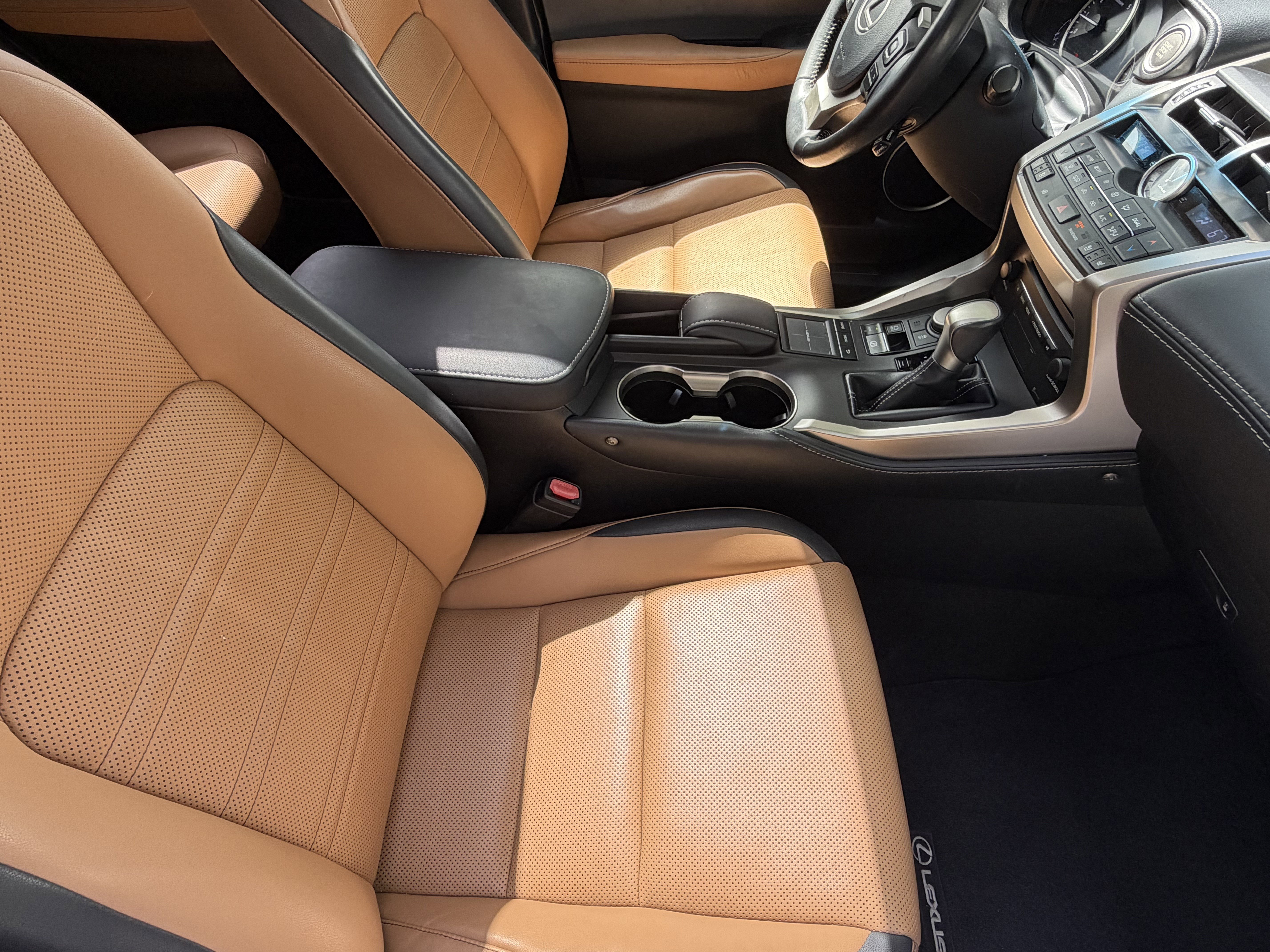 Used 2016 Lexus NX 200t FWD w/ Premium Package image 41
